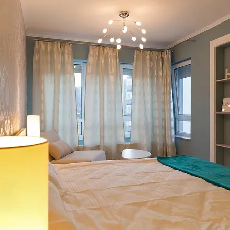 Ada Luxury Studio B20 Апартаменти