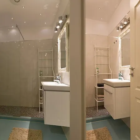 Ada Luxury Studio B20 * Брашов